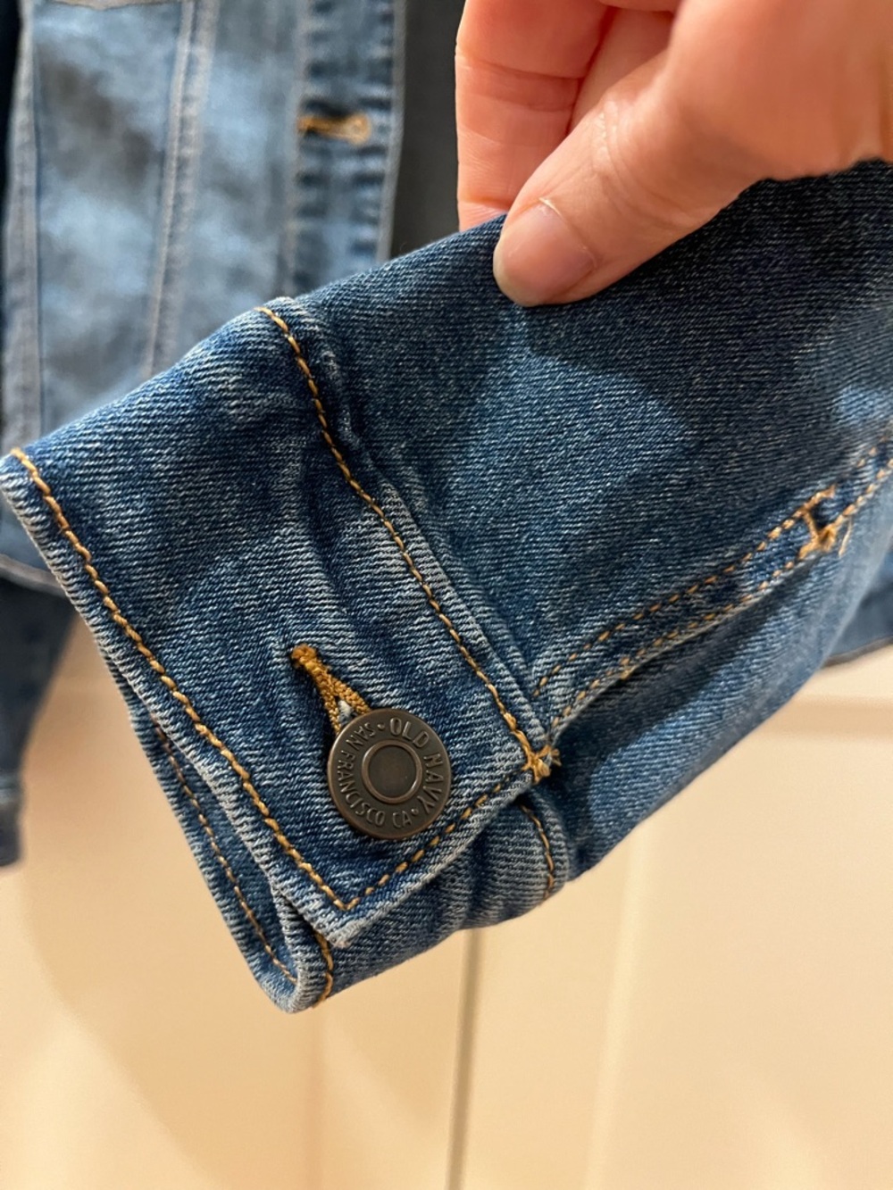 Size M (8) denim jacket by Old Navy - Picture 6 of 8